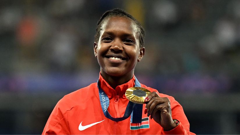 Faith Kipyegon makes history in Tokyo with fourth 1500m world title